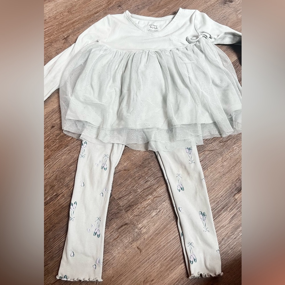 Light Green Tulle Dress with Floral Leggings